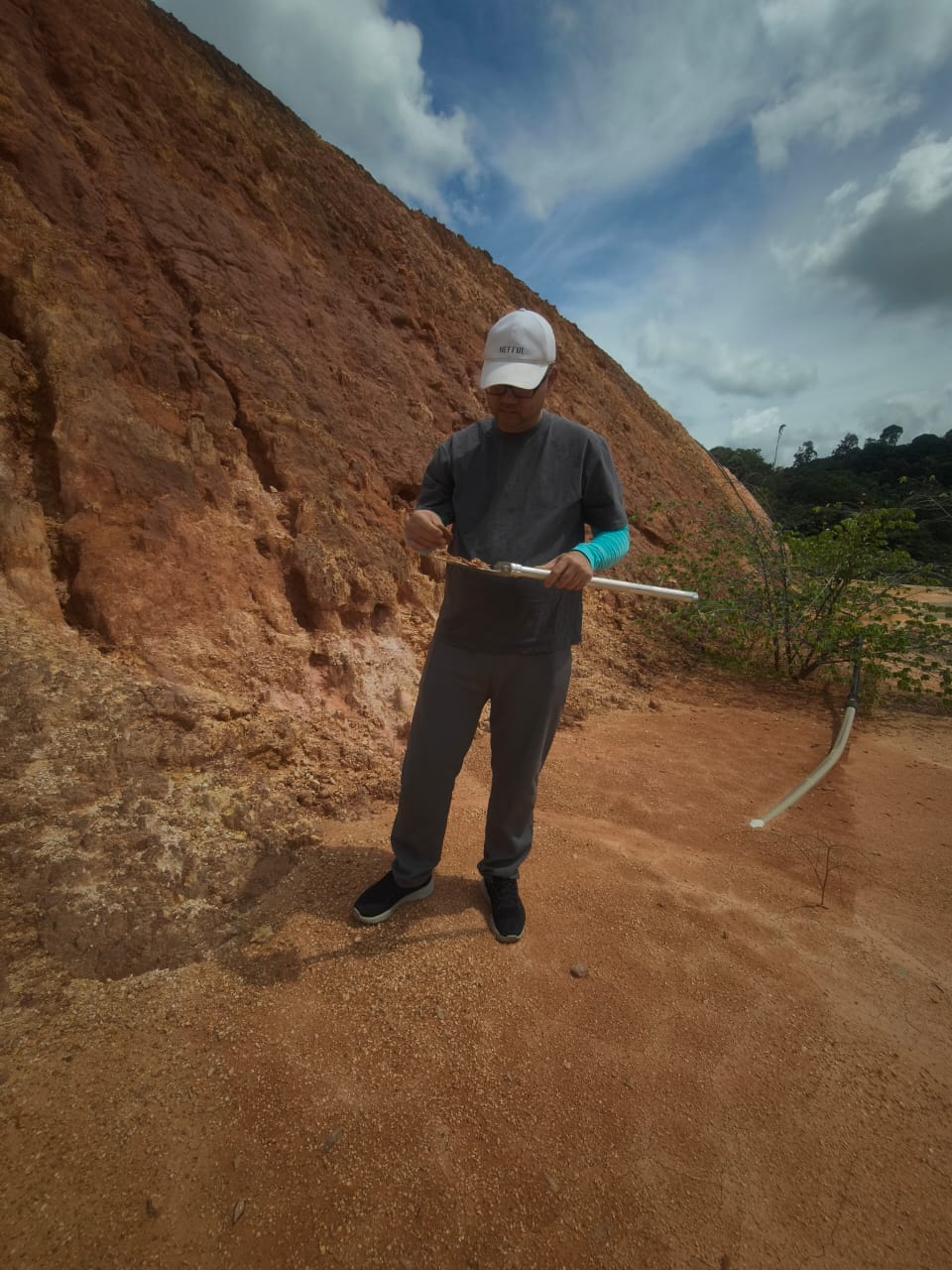 Gold and bauxite mining 14